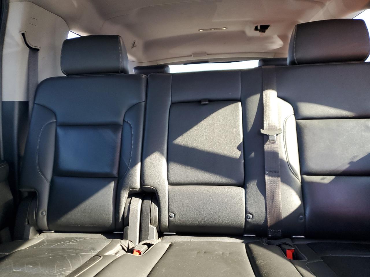 2018 Chevrolet Suburban C1500 Lt VIN: 1GNSCHKC6JR179235 Lot: 91560235