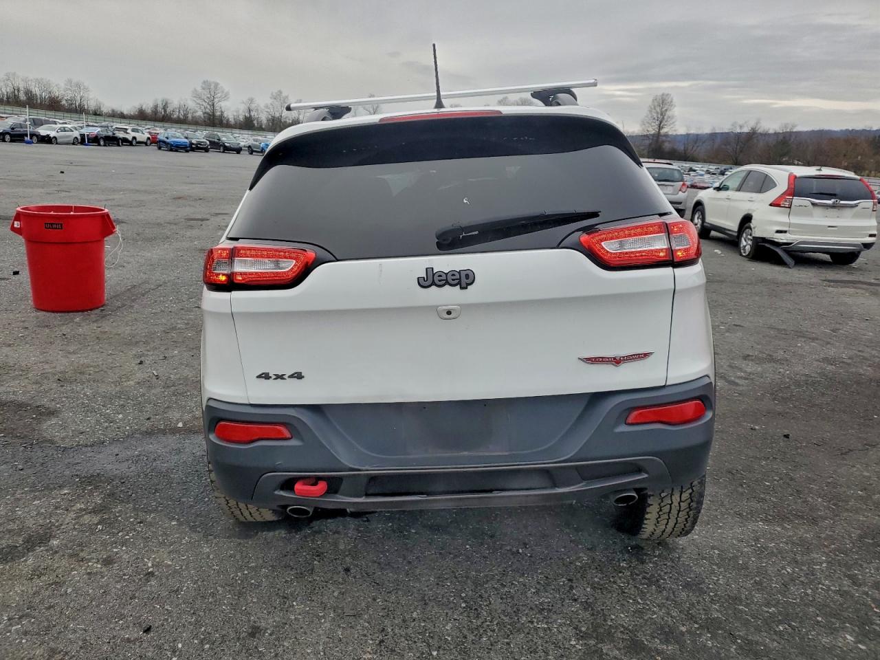 2017 Jeep Cherokee Trailhawk VIN: 1C4PJMBS7HW632889 Lot: 94156785