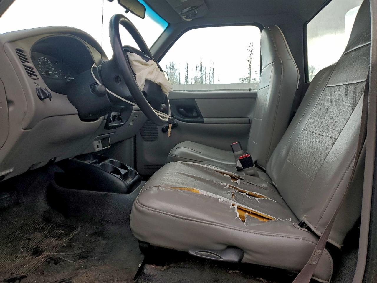 2000 Ford Ranger VIN: 1FTYR10C4YPB39432 Lot: 91007575