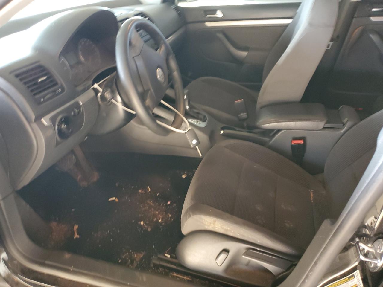 2009 Volkswagen Jetta S VIN: 3VWJZ71K39M060641 Lot: 92299625