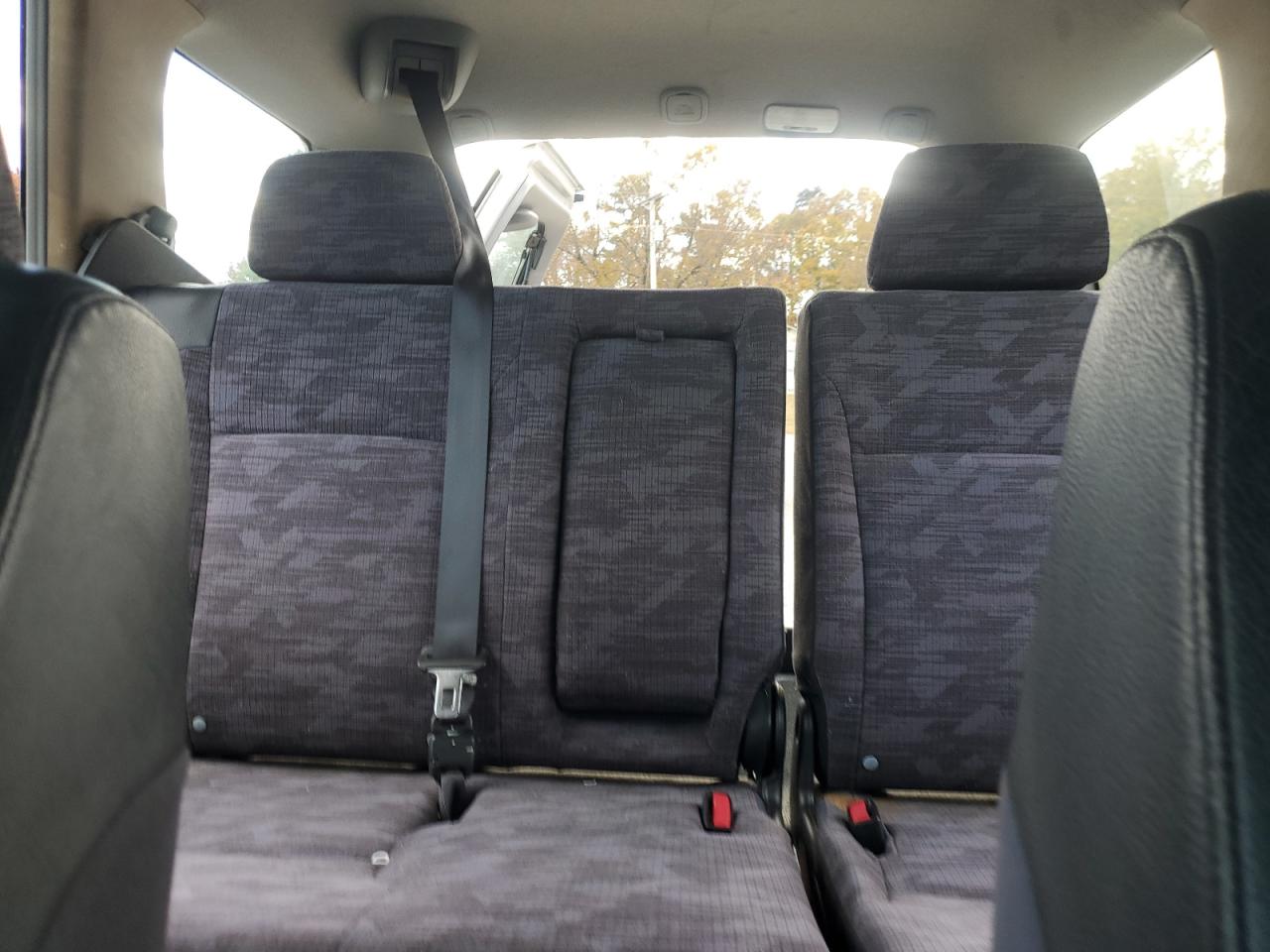 2003 Honda Cr-V Lx VIN: SHSRD78503U130783 Lot: 92250045