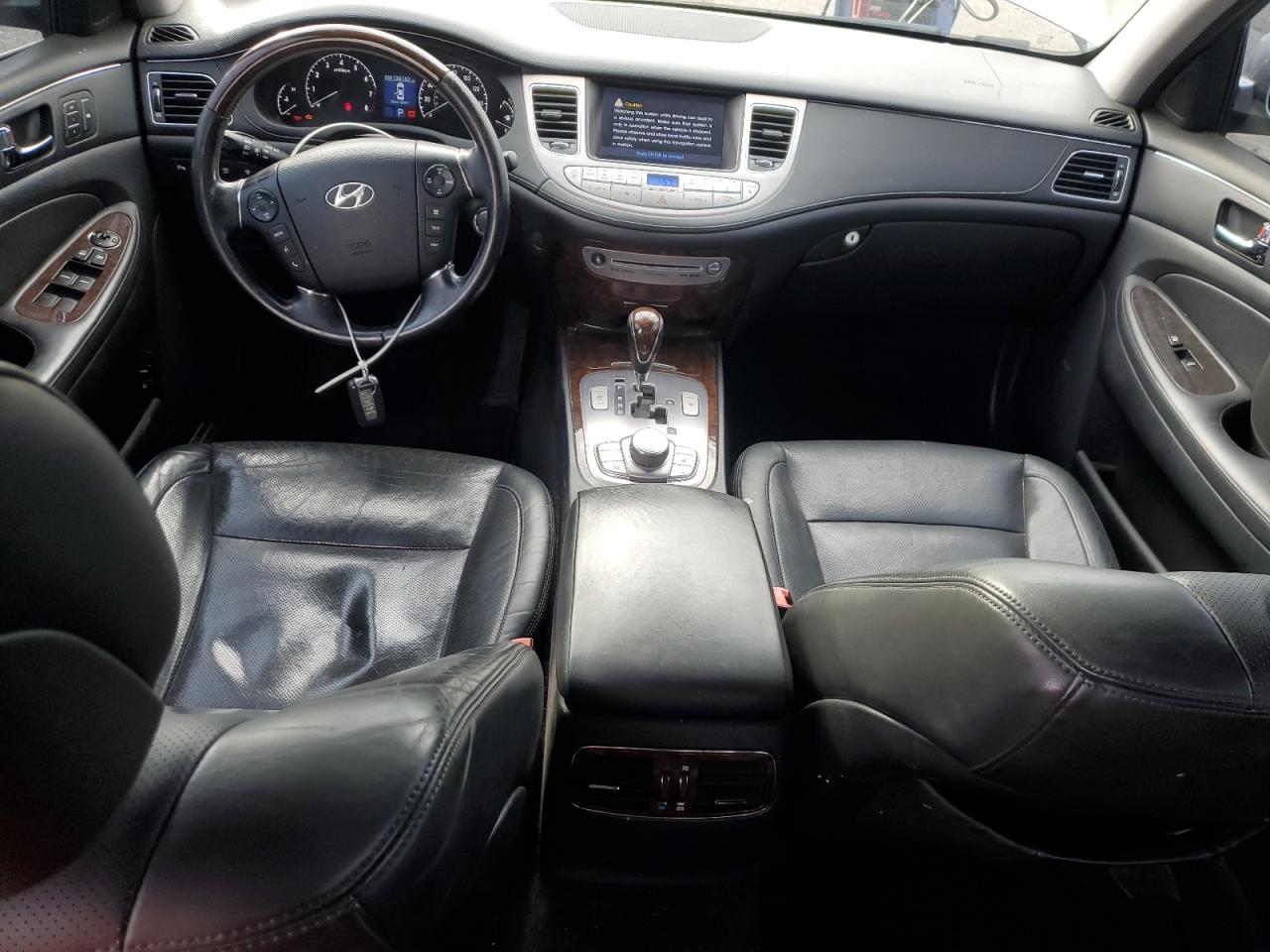 2011 Hyundai Genesis 4.6L VIN: KMHGC4DF5BU120864 Lot: 92681085