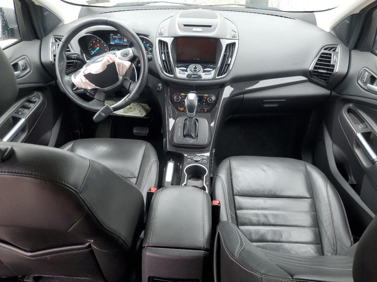 2016 Ford Escape Titanium VIN: 1FMCU9J98GUB12238 Lot: 93180495