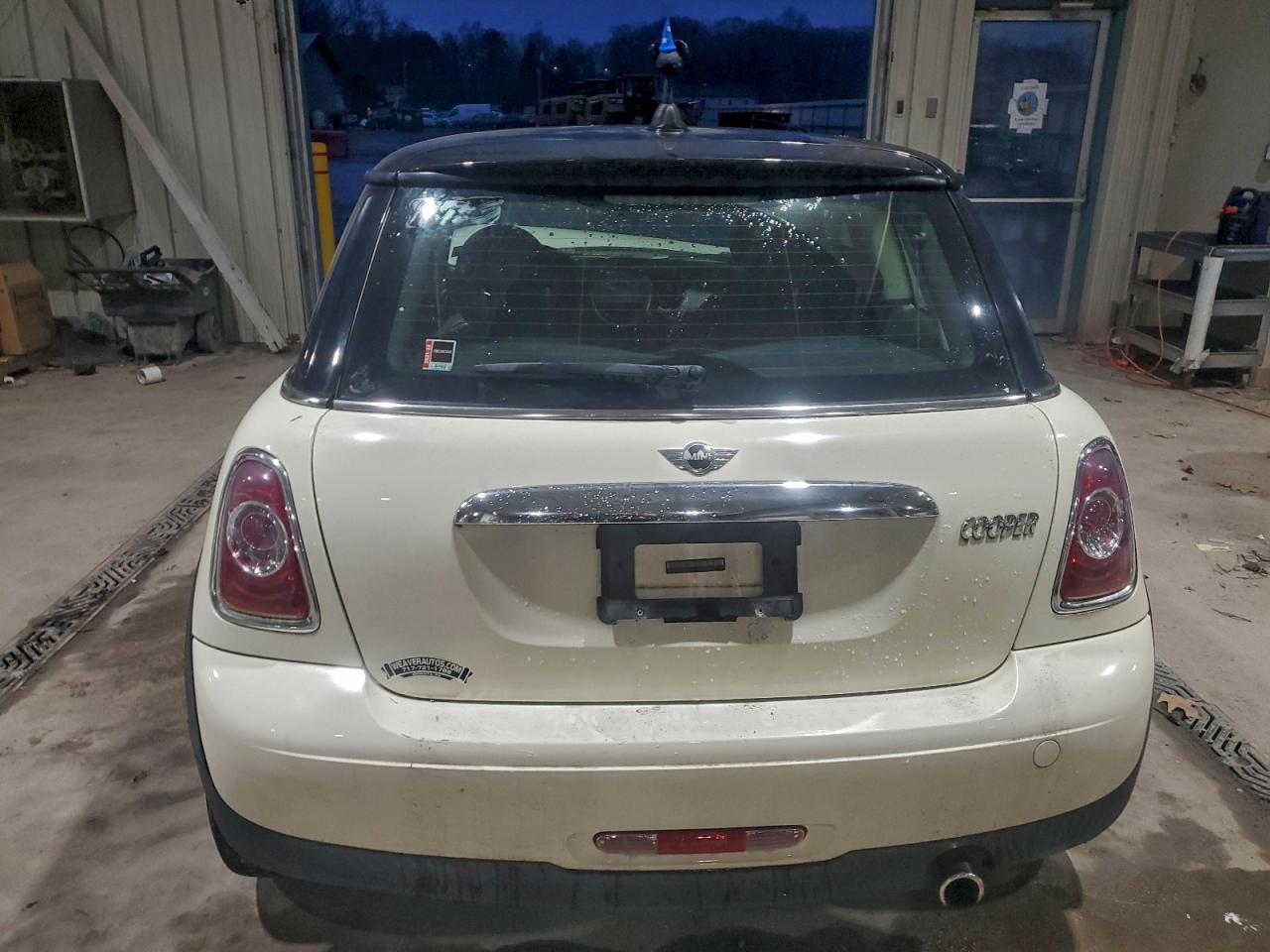 2013 Mini Cooper VIN: WMWSU3C52DT678417 Lot: 94336035