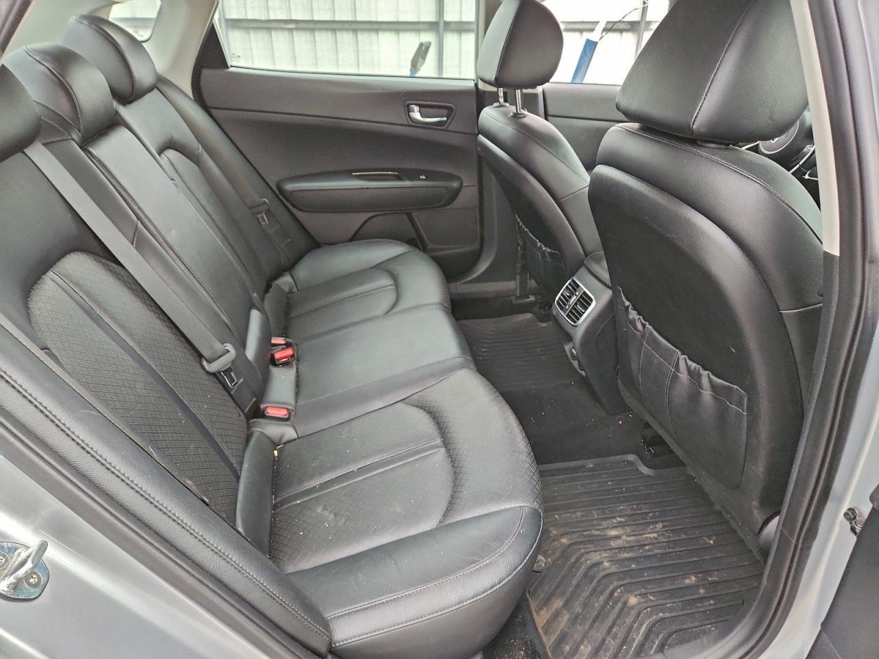 2019 Kia Optima Ex VIN: 5XXGU4L17KG320304 Lot: 94354675