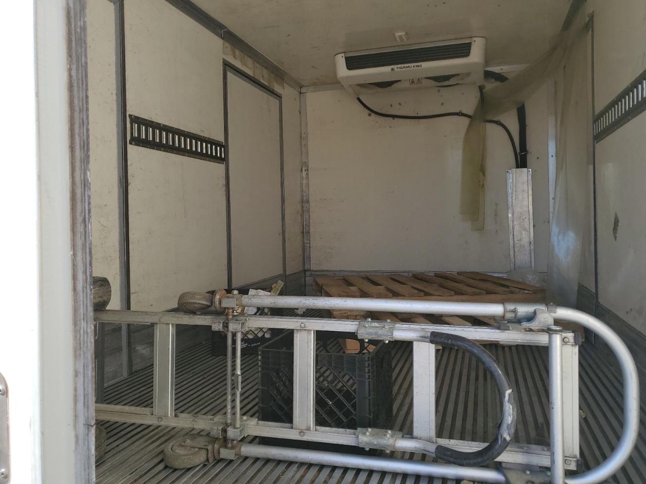 2018 Chevrolet Express Refrigerated Delivery Truck VIN: 1GB0GRFP4J1341096 Lot: 92618445