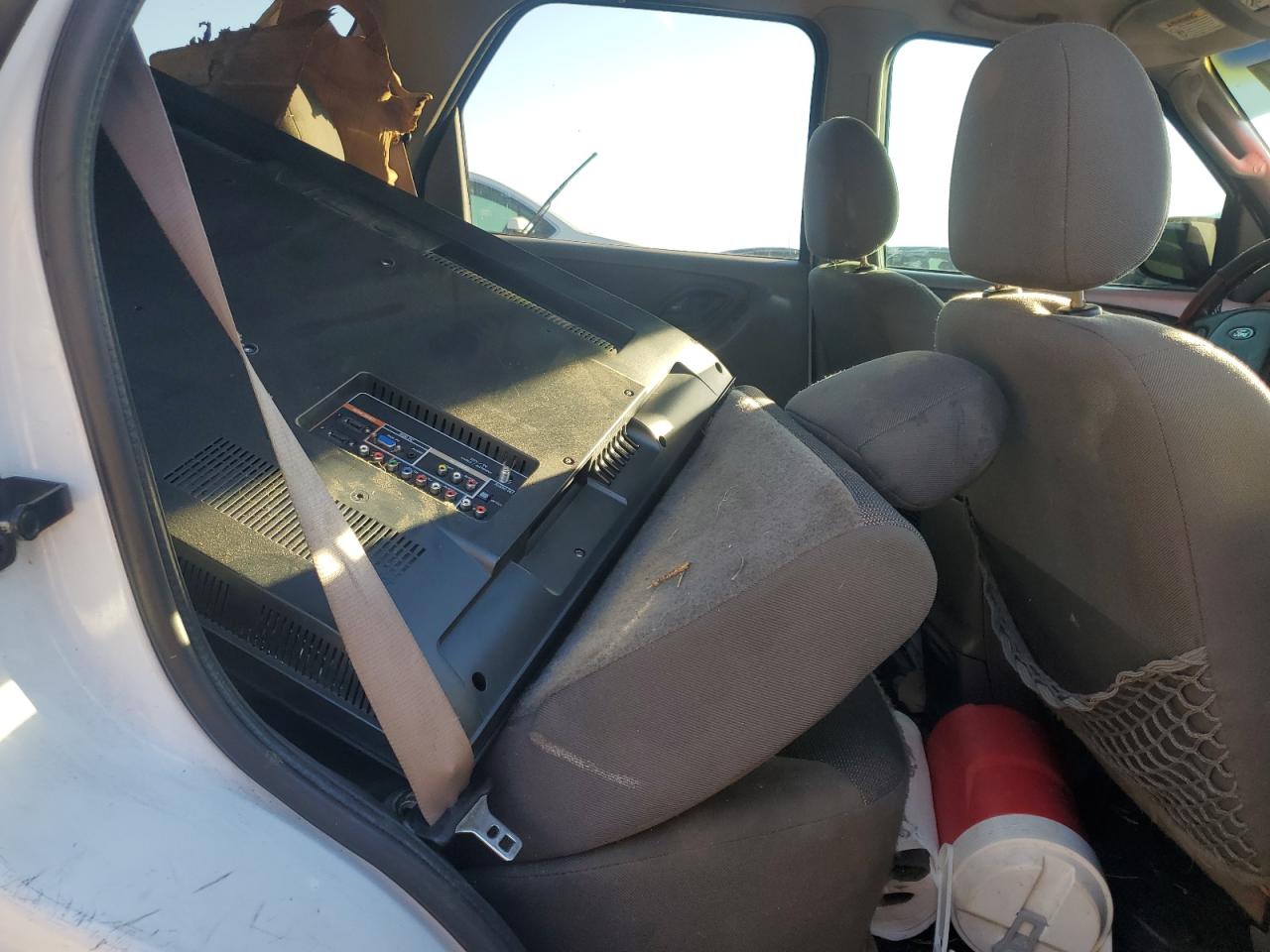 2002 Ford Escape Xlt VIN: 1FMYU04162KC27836 Lot: 91630785