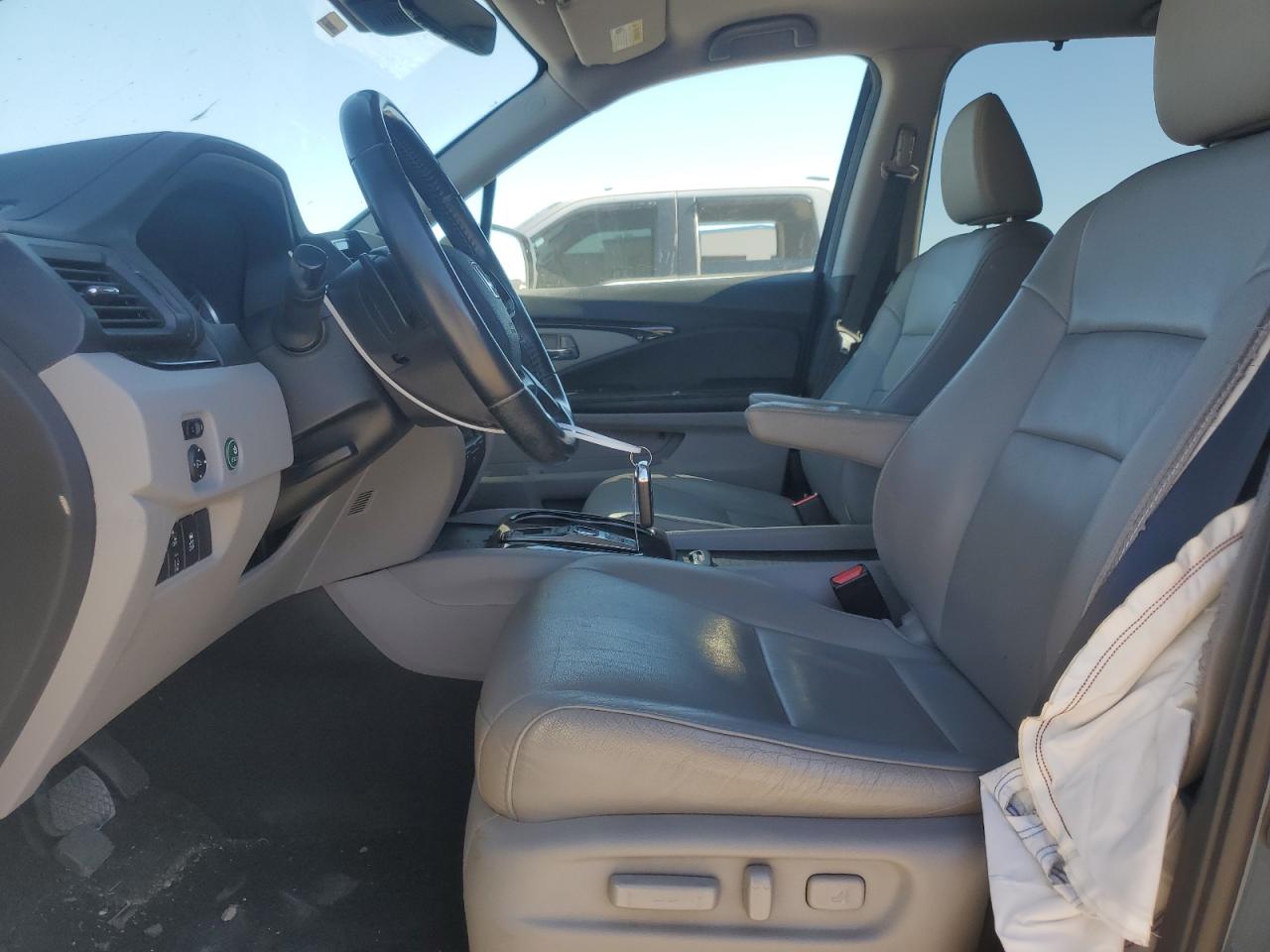 2019 Honda Pilot Touring VIN: 5FNYF5H61KB012220 Lot: 92583865