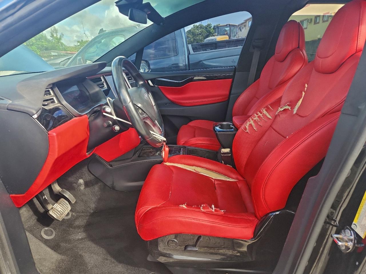 2016 Tesla Model X VIN: 5YJXCBE27GF022150 Lot: 94336075