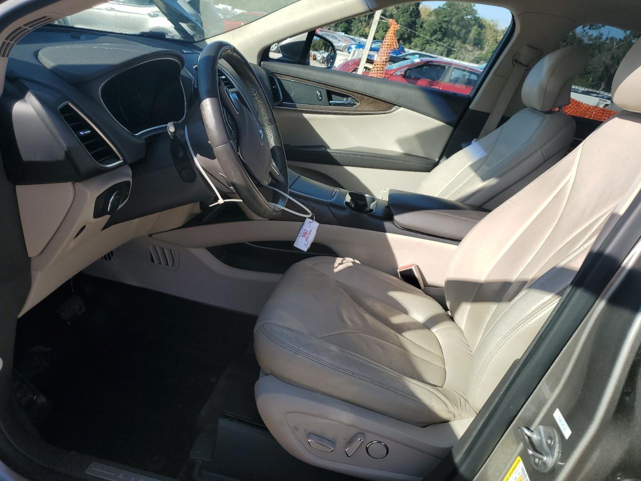 2016 Lincoln Mkx Reserve VIN: 2LMTJ6LR1GBL75847 Lot: 91963335