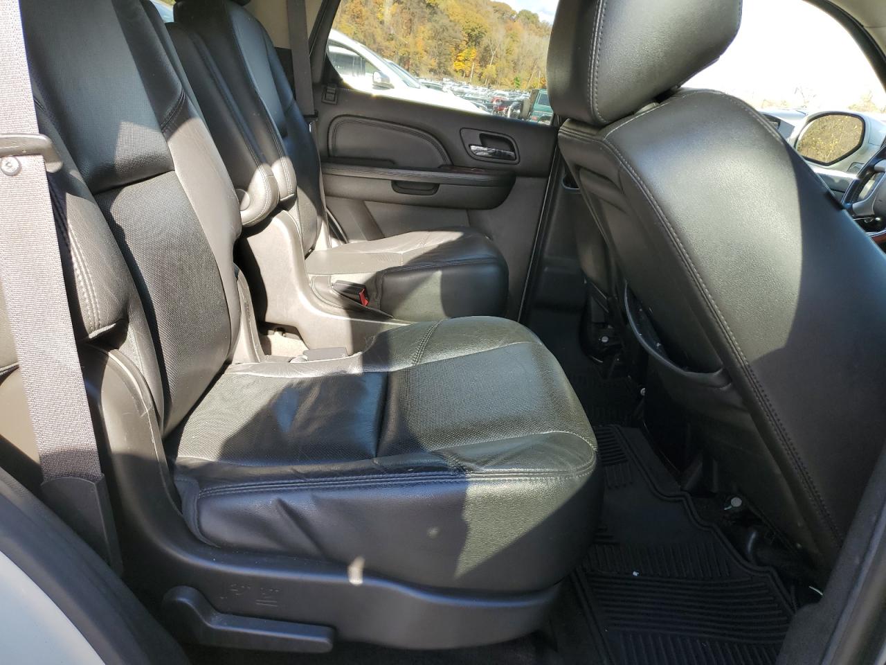 2014 Cadillac Escalade Luxury VIN: 1GYS4BEF4ER178805 Lot: 85426755