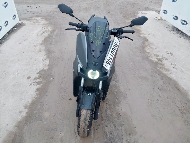 2022 SCUTUM SEAT MO ESCOOTER 125 