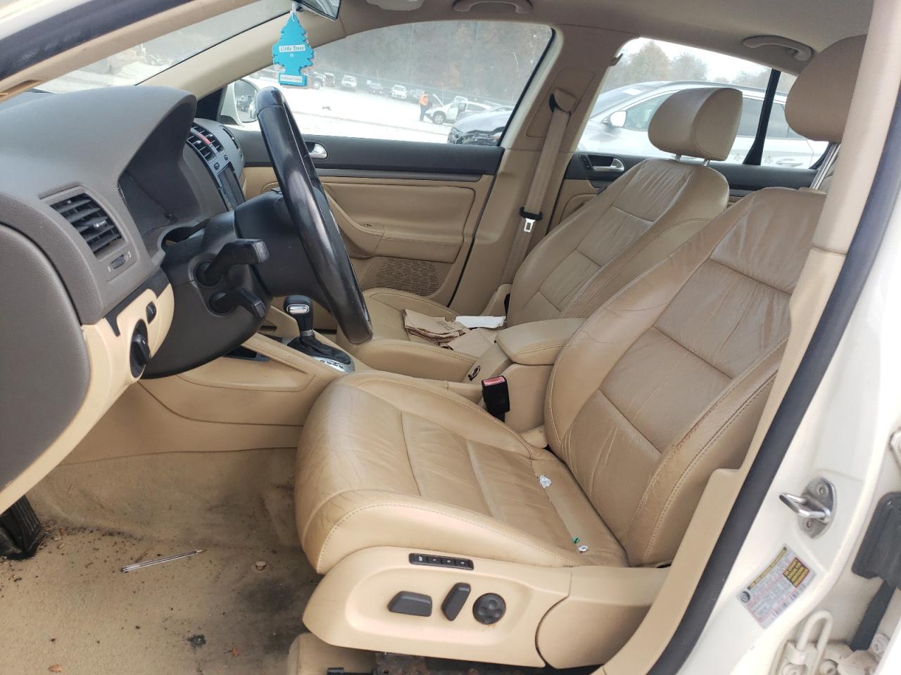 2006 Volkswagen Jetta 2.5L Leather VIN: 3VWDF71K86M767476 Lot: 91571395