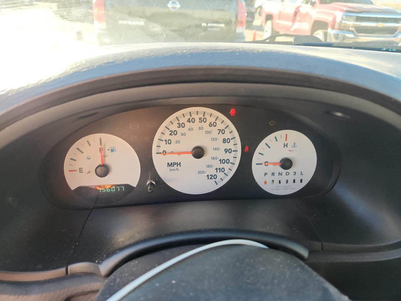 2005 Chrysler Town & Country VIN: 1C4GP45R05B438862 Lot: 90748865