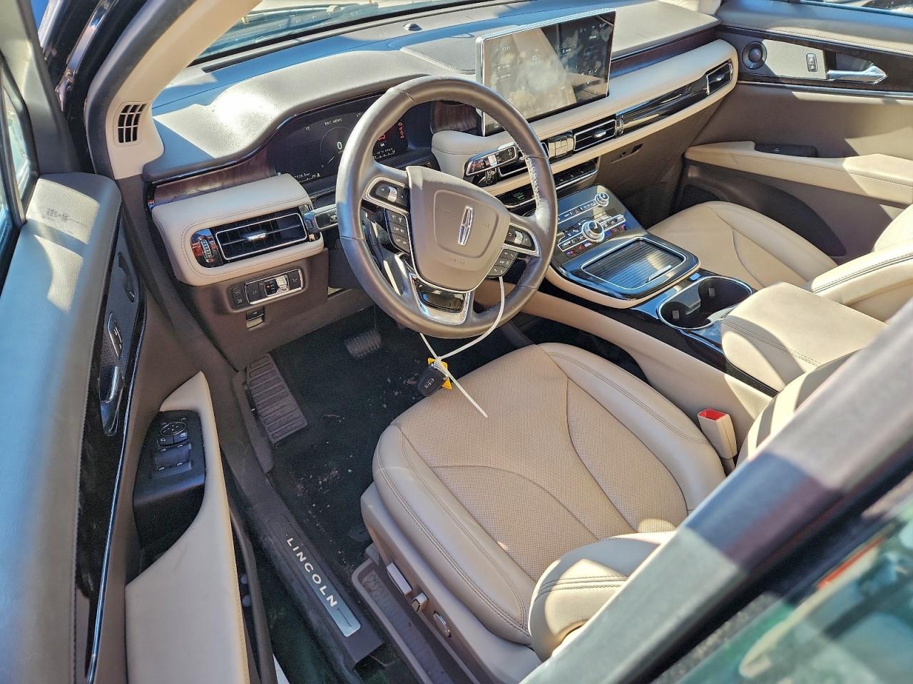 2021 Lincoln Nautilus Reserve VIN: 2LMPJ8KP5MBL14543 Lot: 94270035