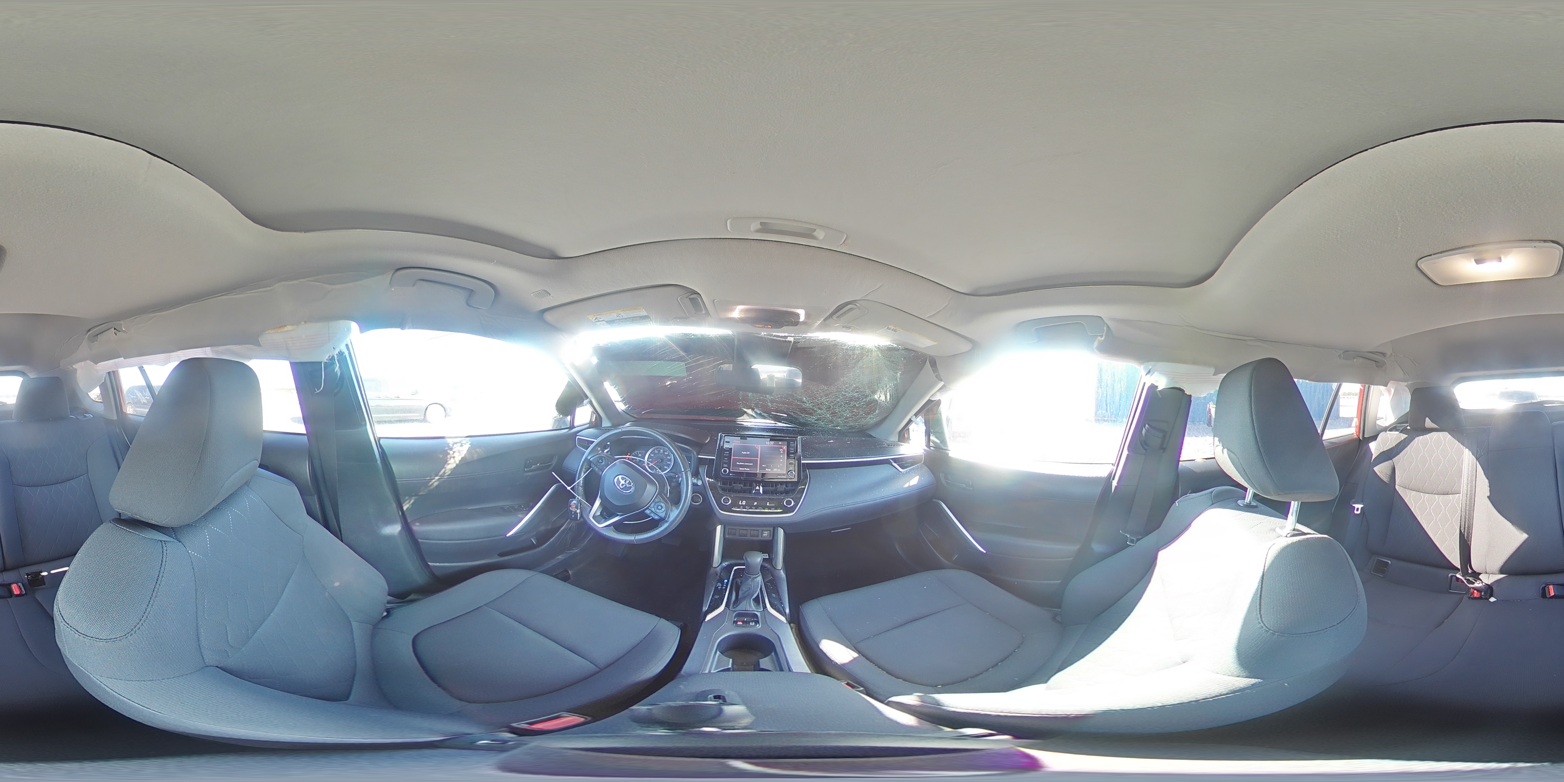 2022 Toyota Corolla Cross Le VIN: 7MUBAABG7NV037109 Lot: 93240505