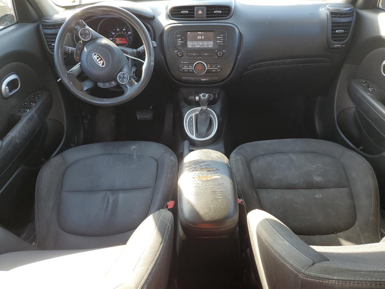 2017 Kia Soul + VIN: KNDJP3A55H7463993 Lot: 93068565