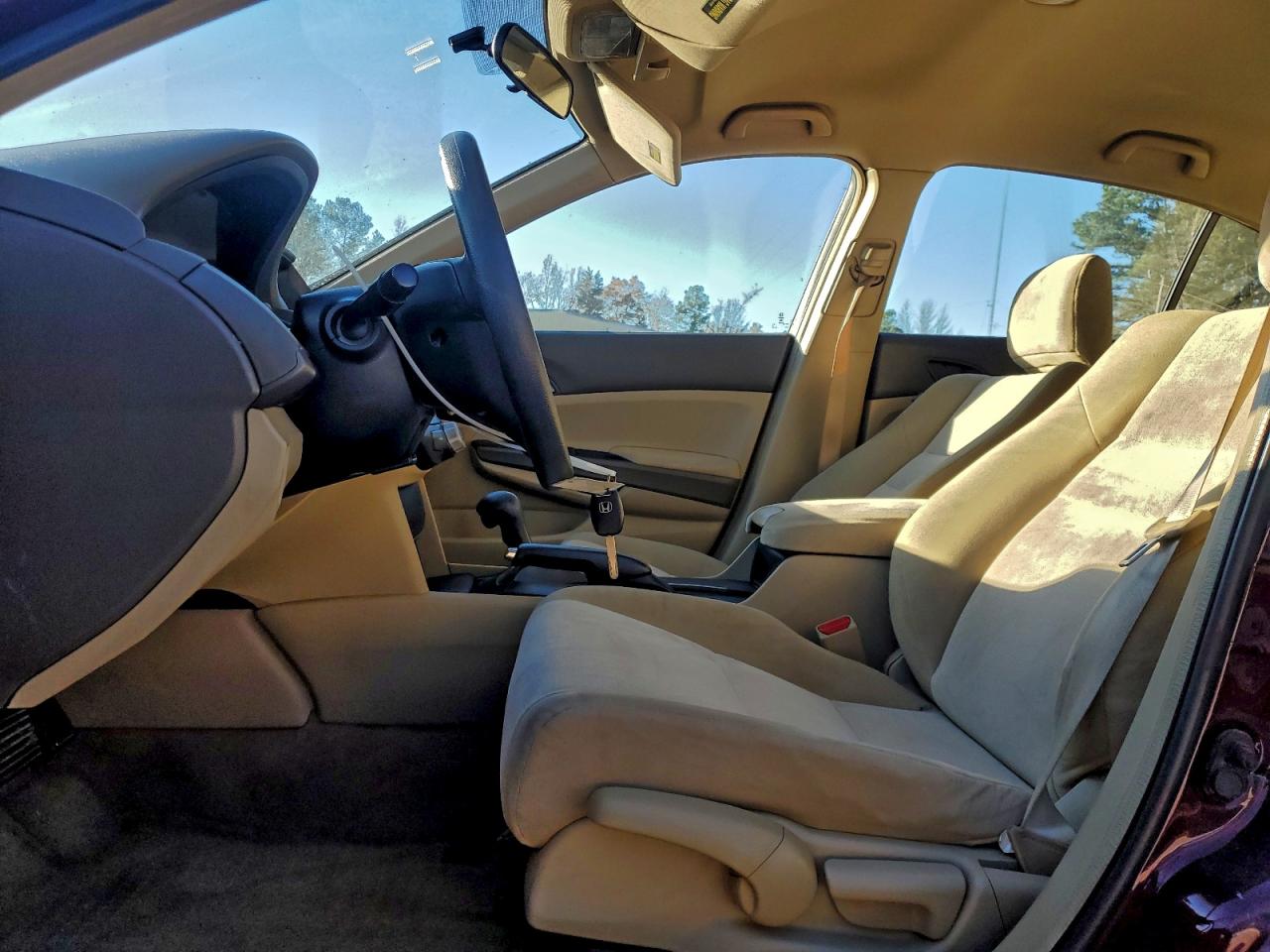 2009 Honda Accord Lx VIN: 1HGCP26319A187117 Lot: 93924425