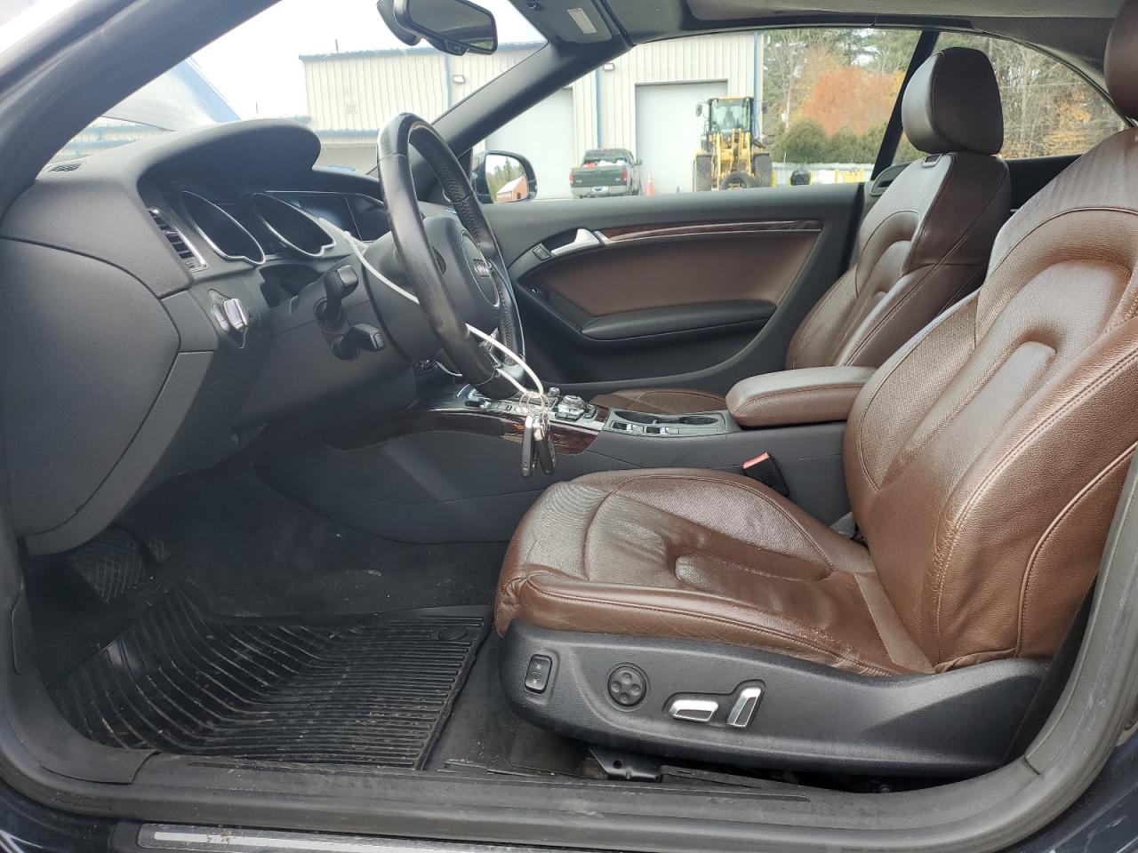 2014 Audi A5 Premium Plus VIN: WAULFAFH1EN002796 Lot: 92446795