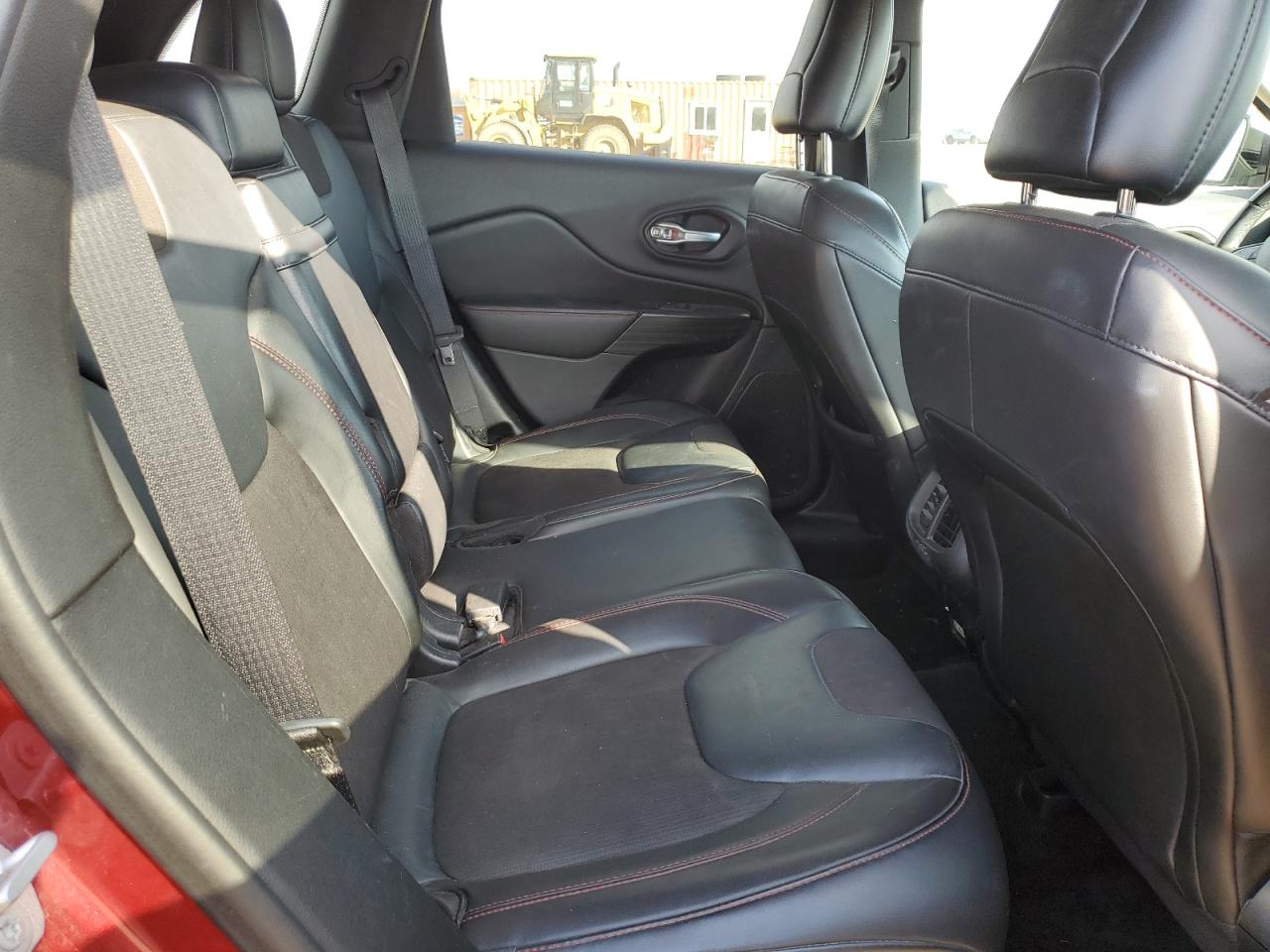 2015 Jeep Cherokee Trailhawk VIN: 1C4PJMBS8FW785956 Lot: 91039145