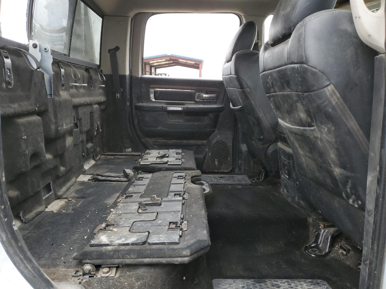 2017 Ram 3500 Laramie VIN: 3C63RRJL9HG723330 Lot: 92672475