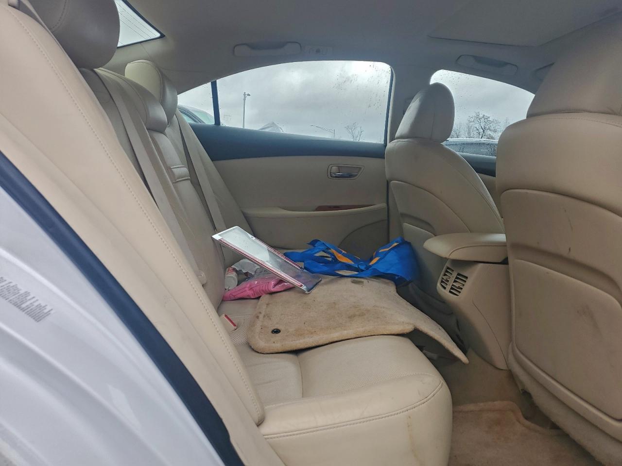 2011 Lexus Es 350 VIN: JTHBK1EG5B2454846 Lot: 94226465