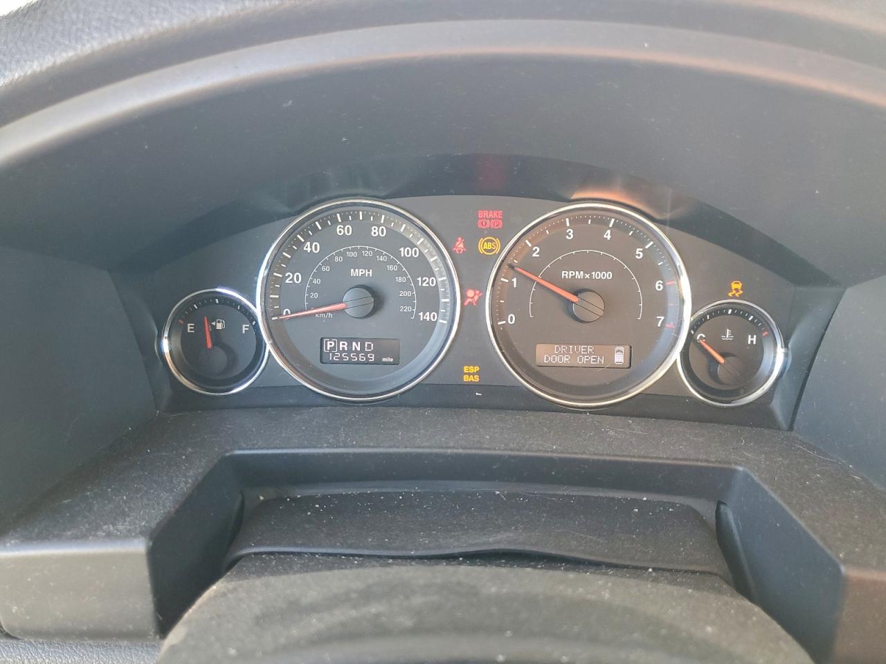 2010 Jeep Commander Sport VIN: 1J4RH4GK4AC102510 Lot: 94184625