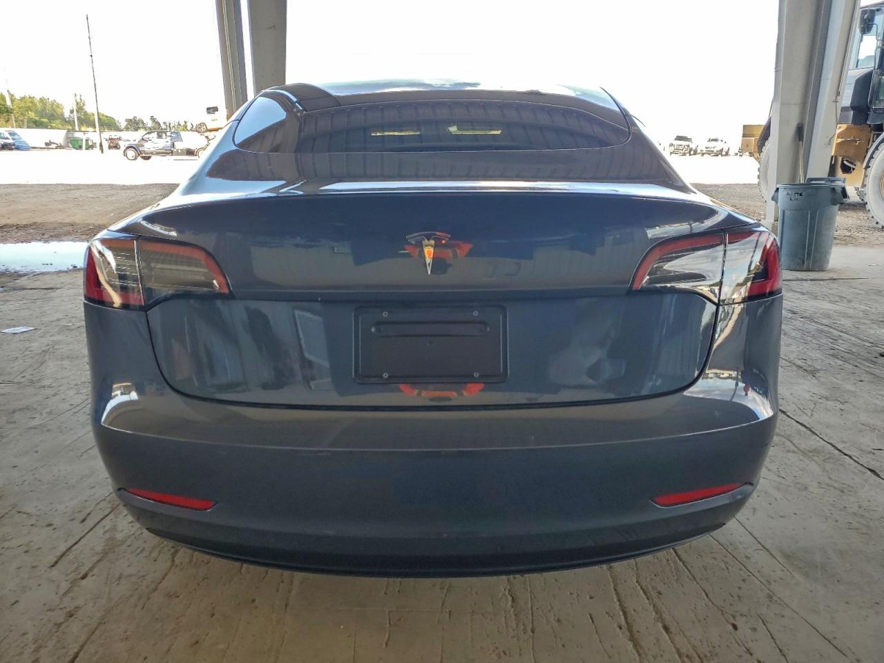 2023 Tesla Model 3 VIN: 5YJ3E1EA2PF691422 Lot: 92718665
