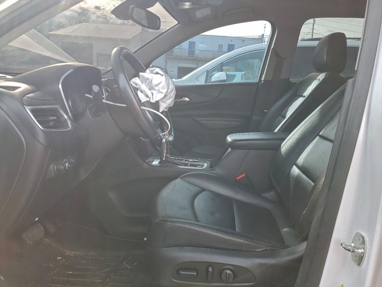 2018 Chevrolet Equinox Premier VIN: 2GNAXWEXXJ6251729 Lot: 93938105