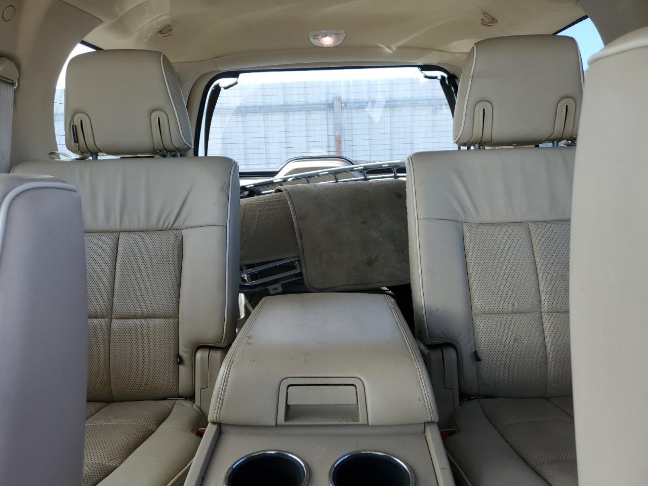 2008 Lincoln Navigator VIN: 5LMFU27548LJ19877 Lot: 92306785