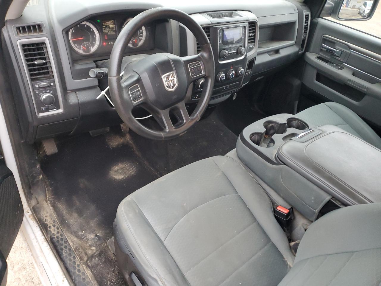 2016 Ram 1500 St VIN: 3C6JR7DT7GG169467 Lot: 92882095