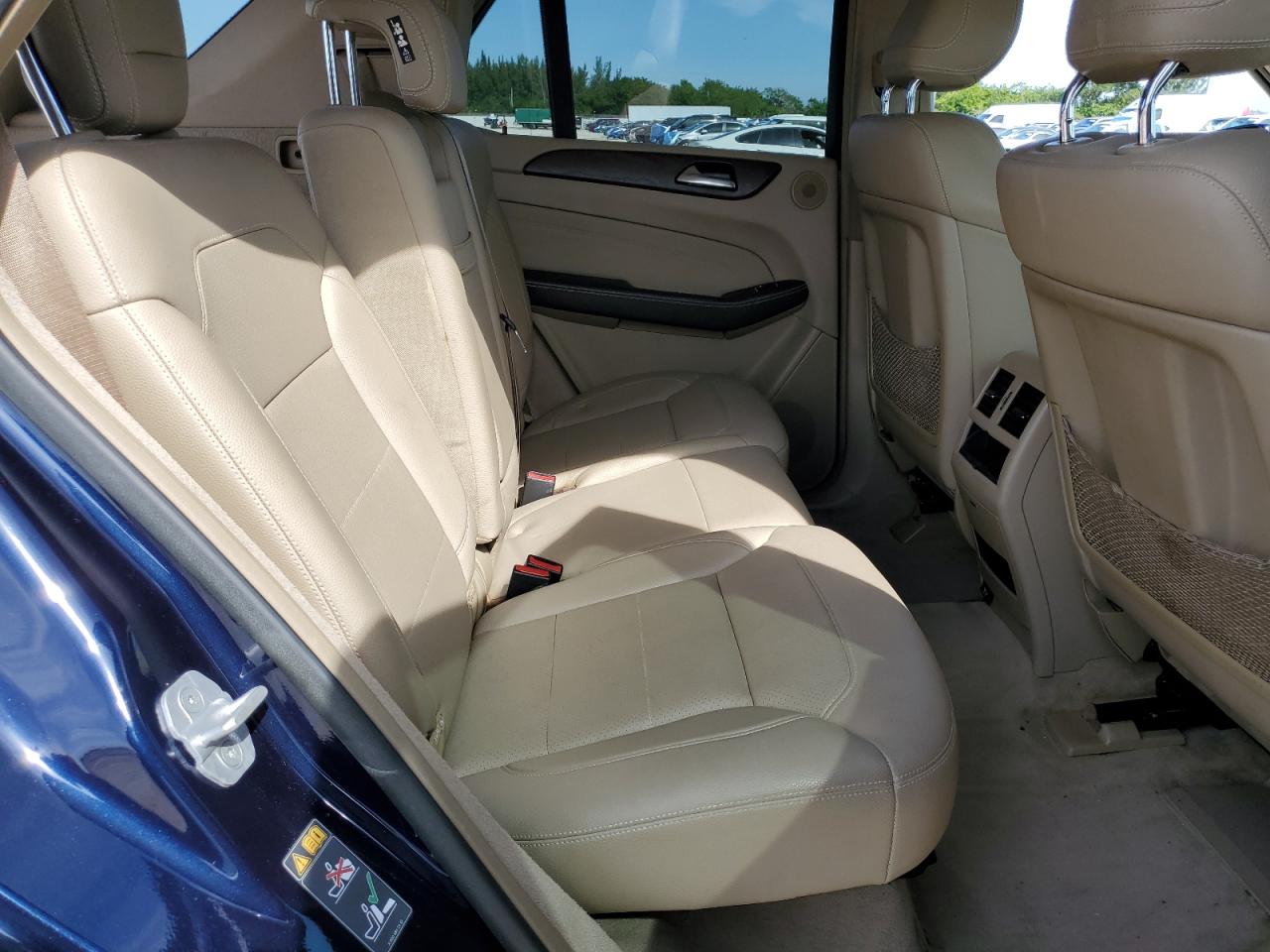 2015 Mercedes-Benz Ml 350 VIN: 4JGDA5JB3FA557799 Lot: 92165075