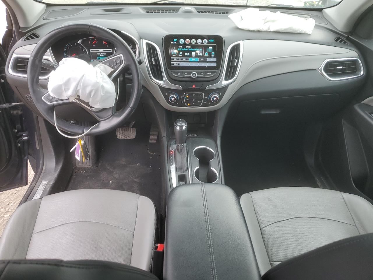 2018 Chevrolet Equinox Premier VIN: 3GNAXVEV1JL131869 Lot: 92955715