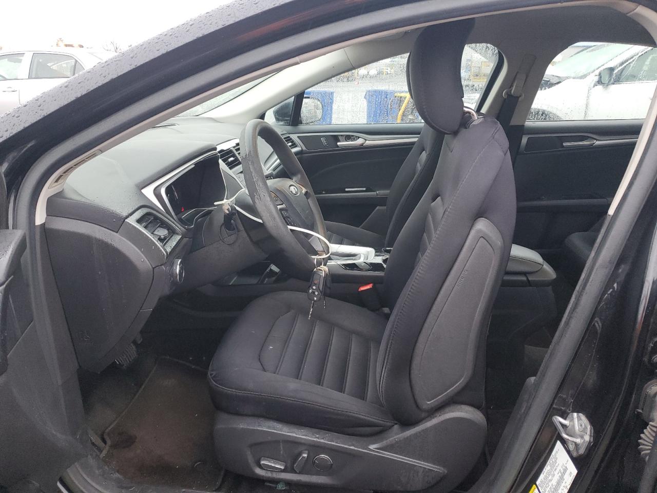 2015 Ford Fusion Se Hybrid VIN: 3FA6P0LU4FR156786 Lot: 92614895