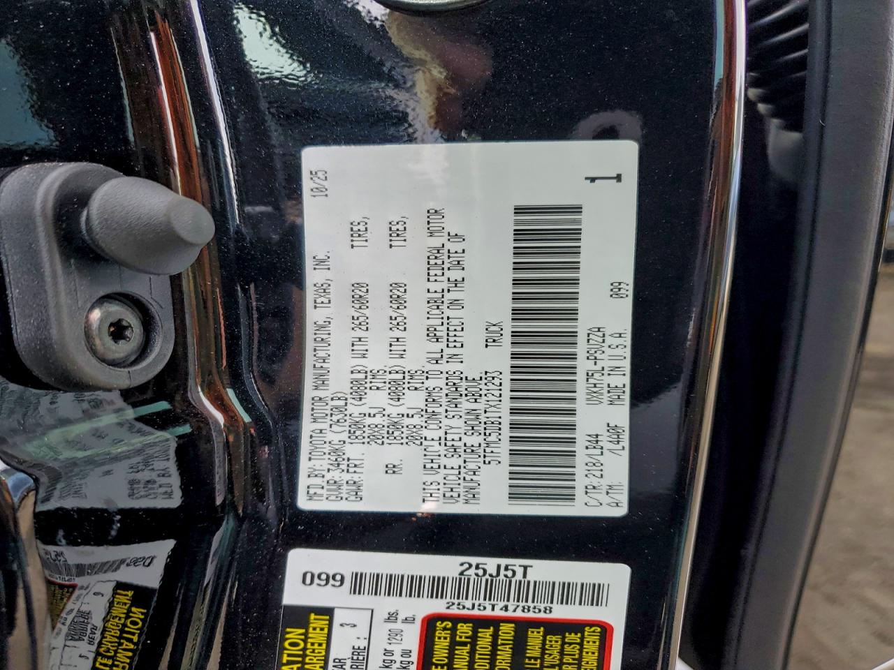 2026 Toyota Tundra Crewmax Platinum VIN: 5TFMC5DB1TX121293 Lot: 94123525