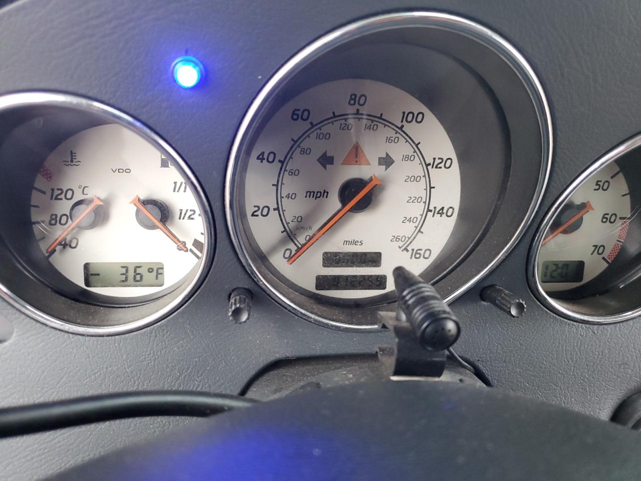 2001 Mercedes-Benz Slk 320 VIN: WDBKK65FX1F223243 Lot: 93195685