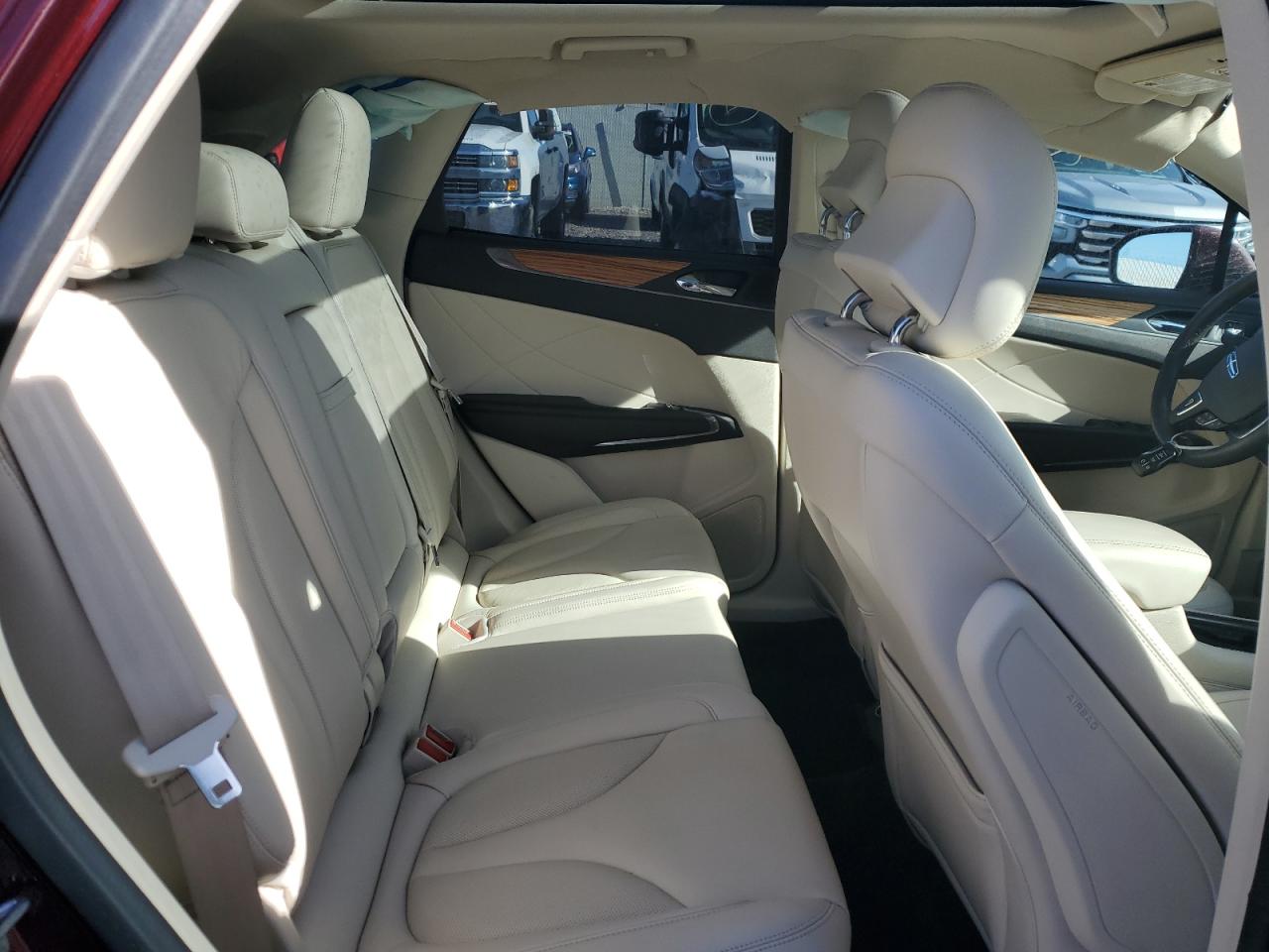 2016 Lincoln Mkc Select VIN: 5LMCJ2C98GUJ23671 Lot: 92660735