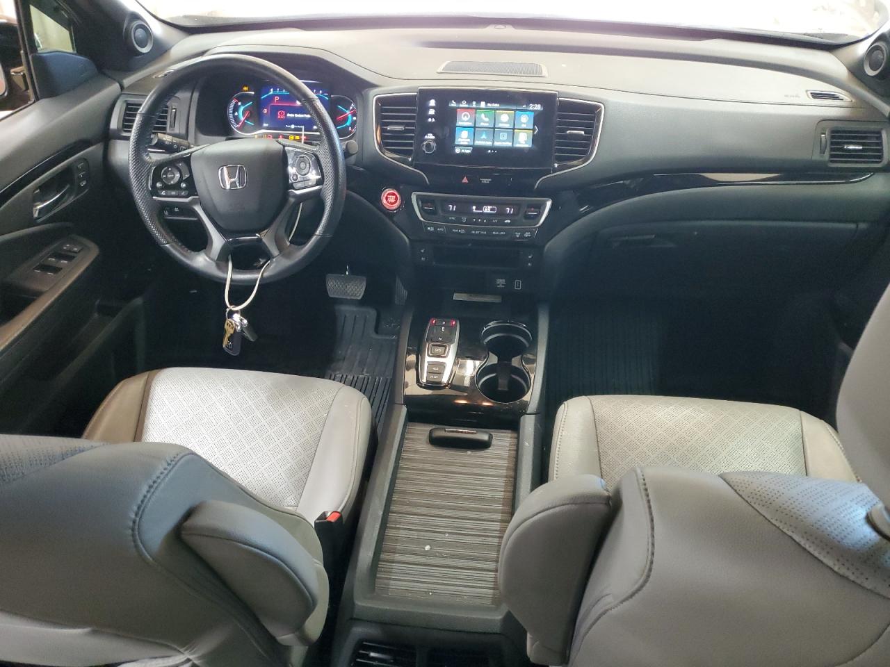 2021 Honda Passport Elite VIN: 5FNYF8H02MB020777 Lot: 91899065