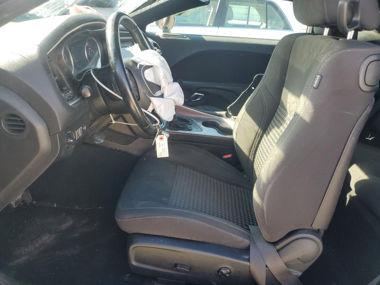 2019 Dodge Challenger Sxt VIN: 2C3CDZAG5KH723573 Lot: 90361035