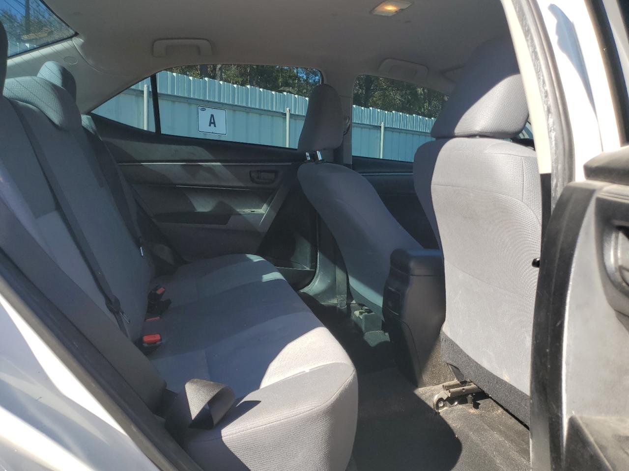 2016 Toyota Corolla L VIN: 5YFBURHE9GP447217 Lot: 91226305