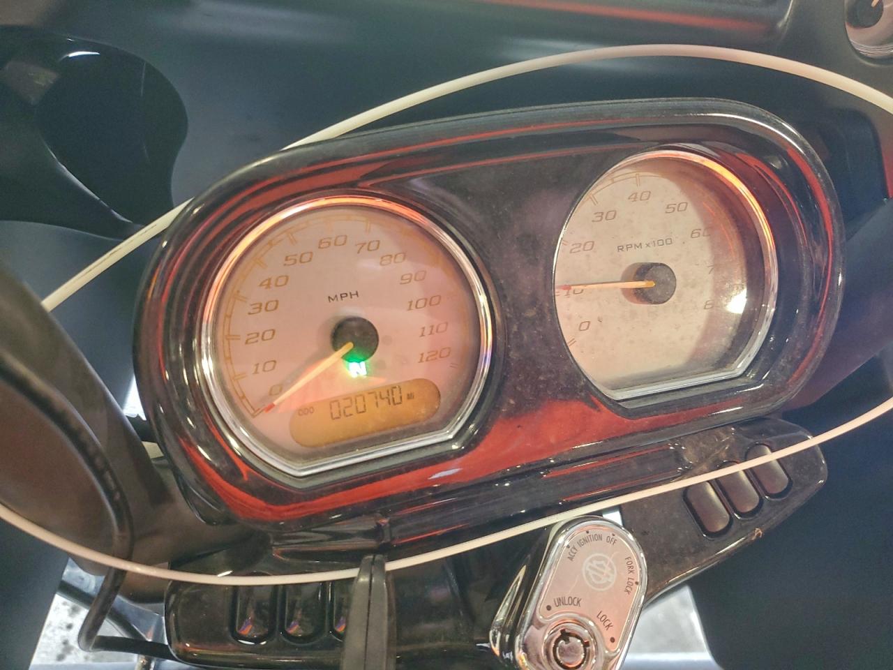 2017 Harley-Davidson Fltrxs Road Glide Special VIN: 1HD1KTC1XHB628344 Lot: 93462775