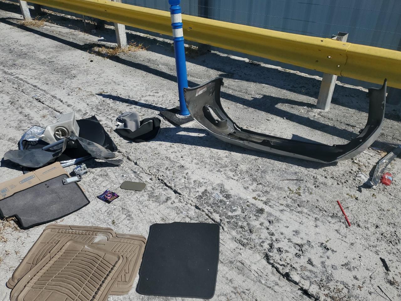 2001 Toyota Avalon Xl VIN: 4T1BF28B41U192215 Lot: 90458645