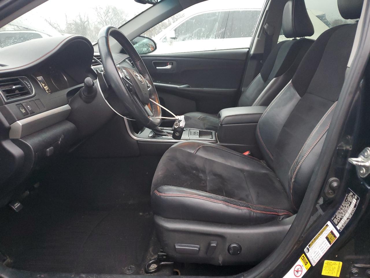 2015 Toyota Camry Le VIN: 4T1BF1FKXFU963863 Lot: 93268555