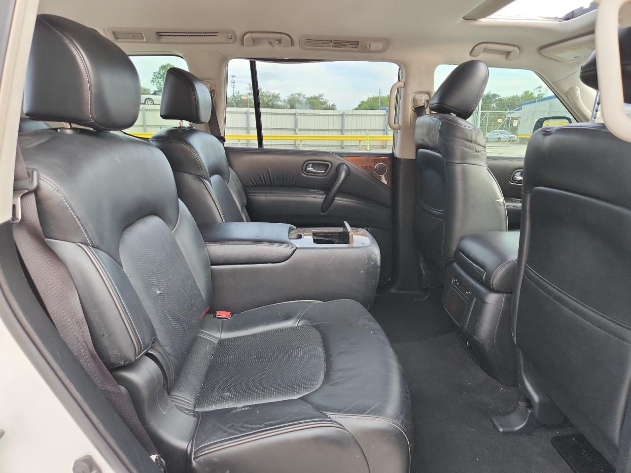 2017 Infiniti Qx80 Base VIN: JN8AZ2NF0H9640160 Lot: 92114825