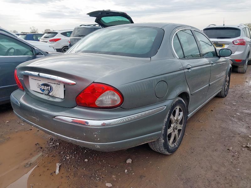 2002 JAGUAR X-TYPE 2.0 V6 4DR AUTO