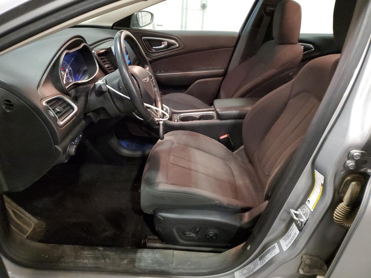 2016 Chrysler 200 Limited VIN: 1C3CCCAB5GN132226 Lot: 92695935