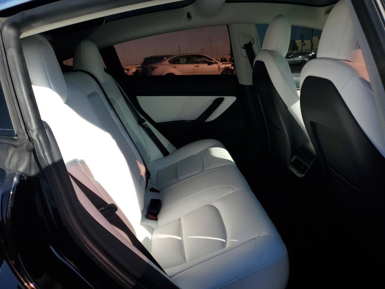 2020 Tesla Model 3 VIN: 5YJ3E1EA3LF634818 Lot: 87446415