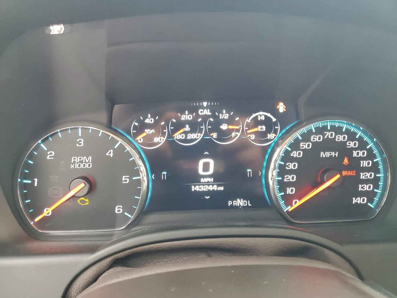 2018 GMC Yukon Xl Denali VIN: 1GKS1HKJ1JR220260 Lot: 92893585