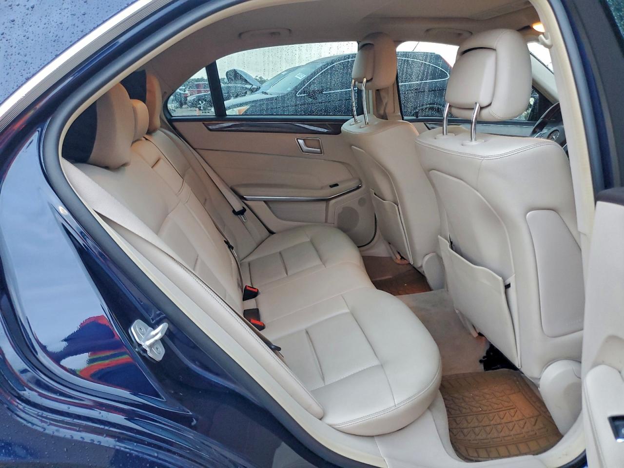 2014 Mercedes-Benz E 350 VIN: WDDHF5KB2EA893440 Lot: 94183705