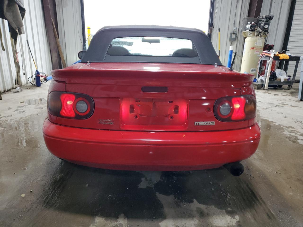 1993 Mazda Mx-5 Miata VIN: JM1NA3516P0401195 Lot: 92366105